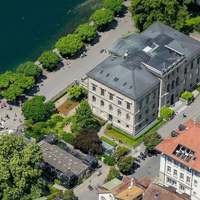 Regierungsgebäude Kanton Zug am See