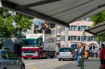 Die Grabenstrasse im Herzen der Stadt Zug soll lärmsaniert werden