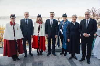 Gruppenfoto Bundesrat Jans, Regierungsräte Thalmann und Dieth