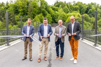 A Eröffnung Alte Lorzentobelbrücke